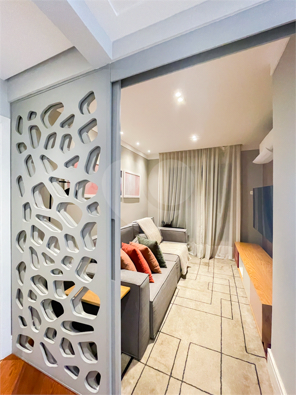 Apartamento - Vila Mariana - 4 Dormitórios - 2 Suítes - 2 Vagas - Venda / Compra