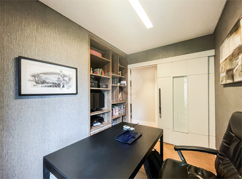 Apartamento - Vila Mariana - 4 Dormitórios - 2 Suítes - 2 Vagas - Venda / Compra