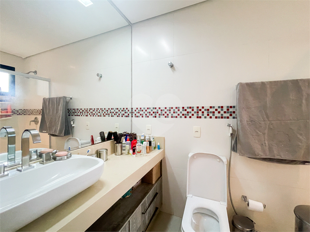 Apartamento - Vila Mariana - 4 Dormitórios - 2 Suítes - 2 Vagas - Venda / Compra