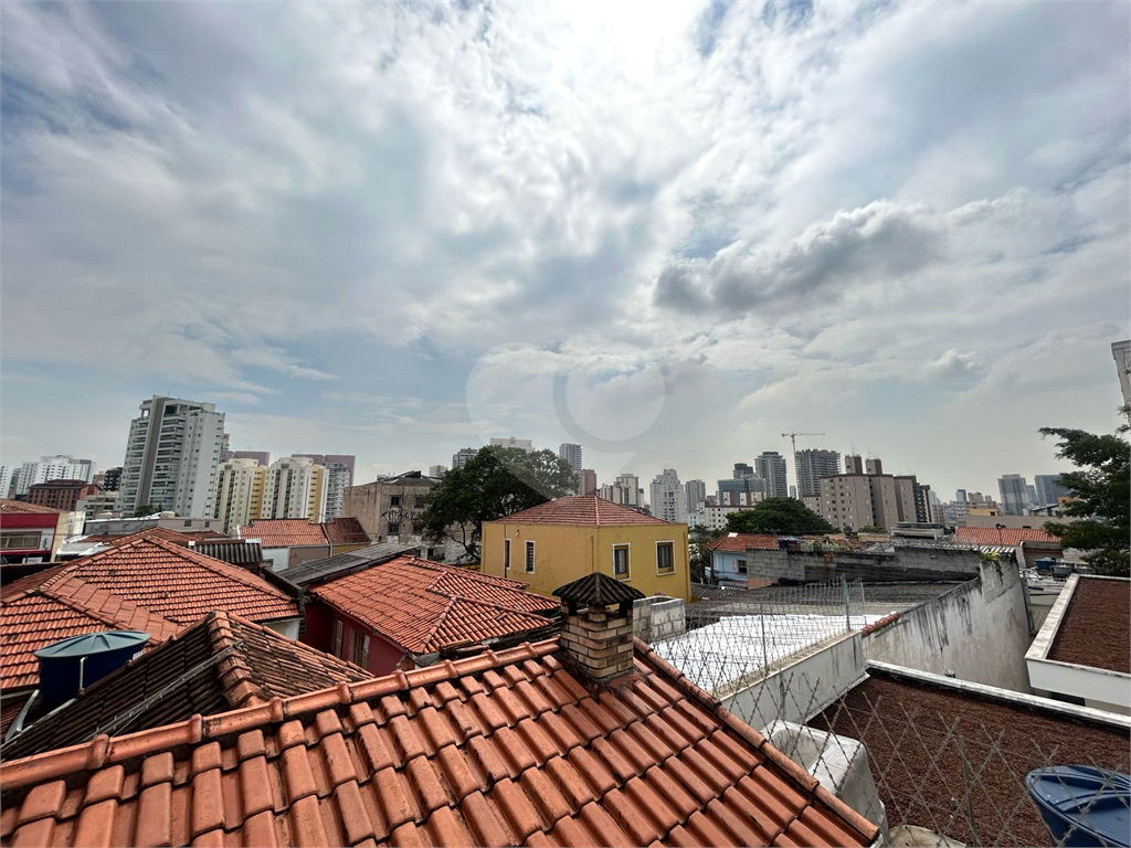 SOBRADO À VENDA NA VILA MARIANA 