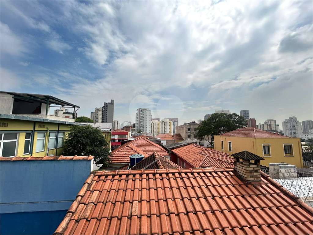 SOBRADO À VENDA NA VILA MARIANA 