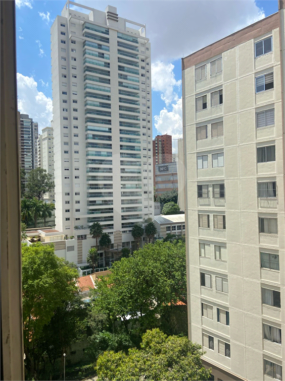 Apartamento de 71 m² à venda na Vila Mariana