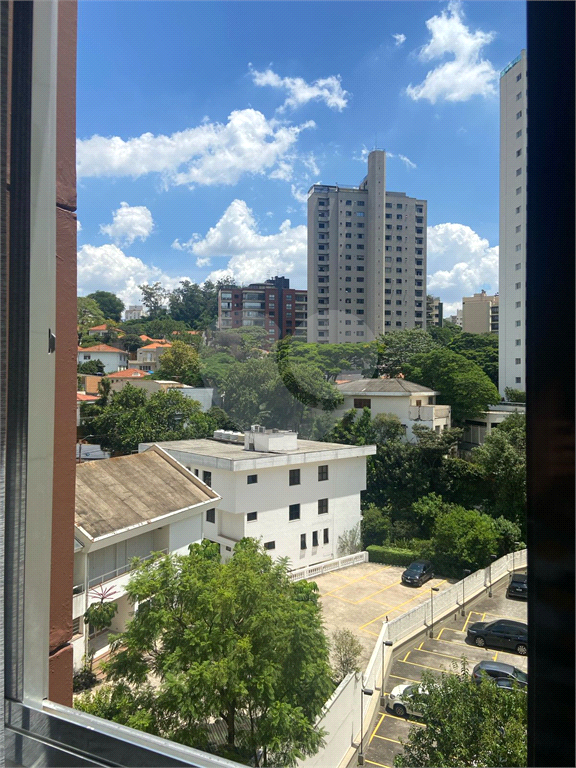 Apartamento de 71 m² à venda na Vila Mariana