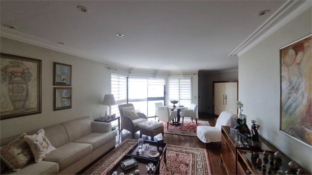 Apartamento a venda na Mooca