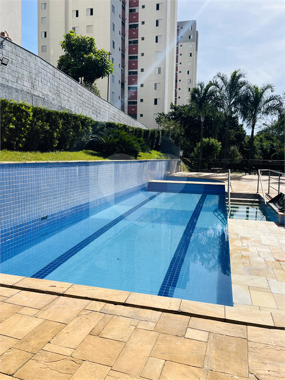 APARTAMENTO em VILA NOVA CACHOEIRINHA