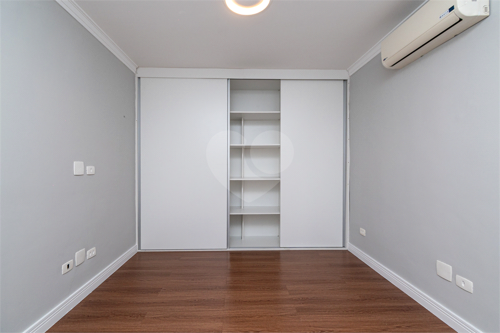 Apartamento - Perdizes - 3 Dormitórios - 113 m²