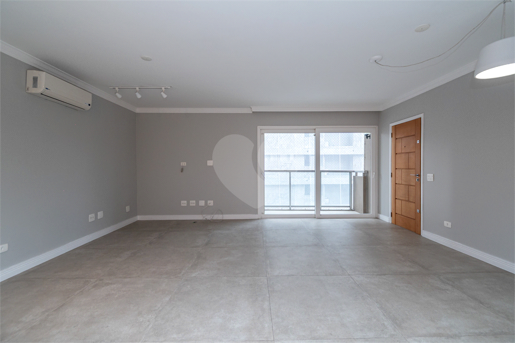 Apartamento - Perdizes - 3 Dormitórios - 113 m²