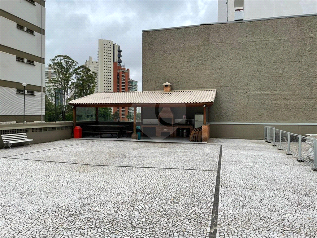 APARTAMENTO em JARDIM SUL