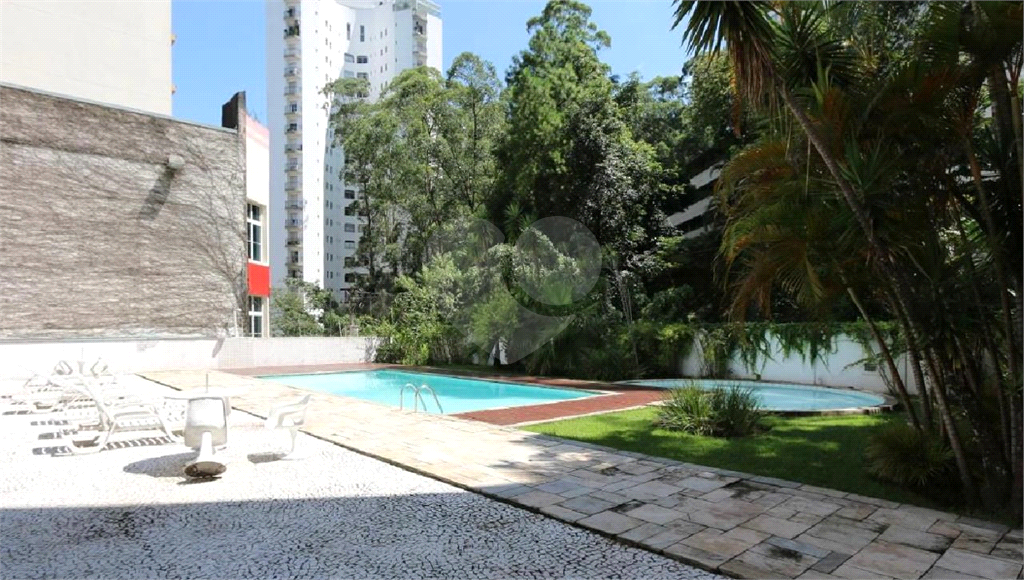 APARTAMENTO em JARDIM SUL