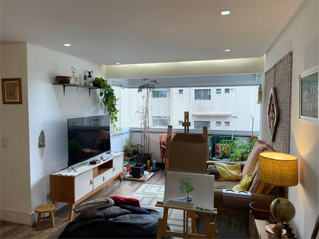 APARTAMENTO em JARDIM SUL