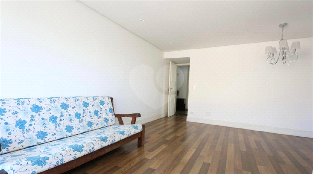 APARTAMENTO em JARDIM SUL