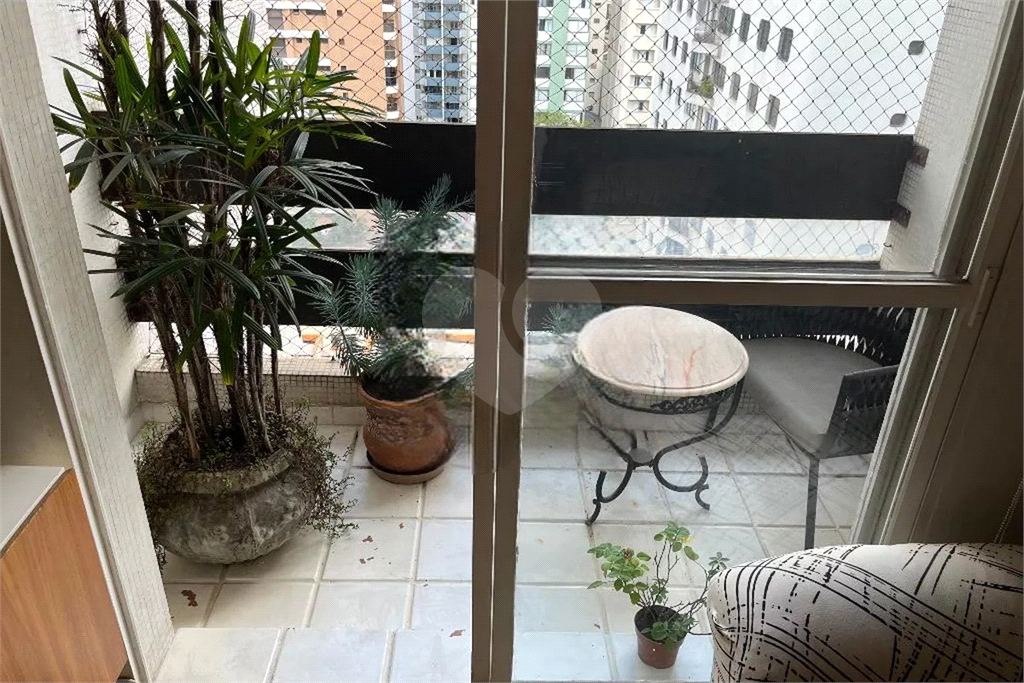 Apartamento à venda com 68m², 3 quartos e 1 vaga Perdizes 