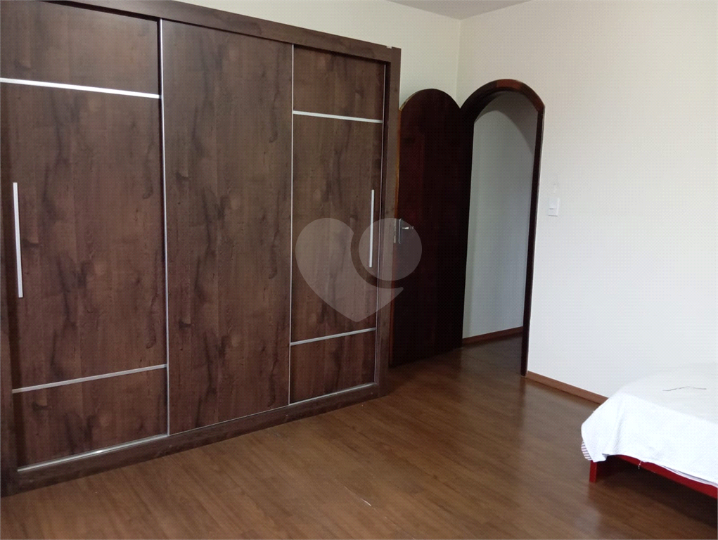 Sobrado com 3 dormitórios na Vila Ede