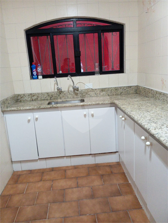 Sobrado com 3 dormitórios na Vila Ede
