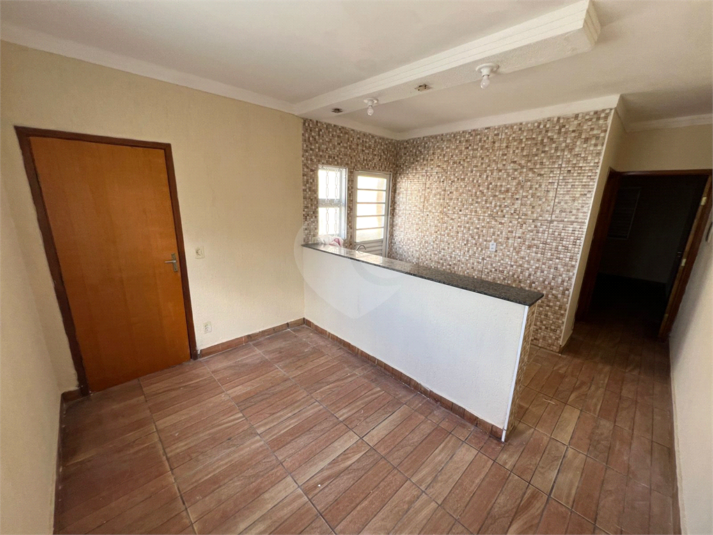 Casa à venda com 1 quarto, 37m² - Foto 1