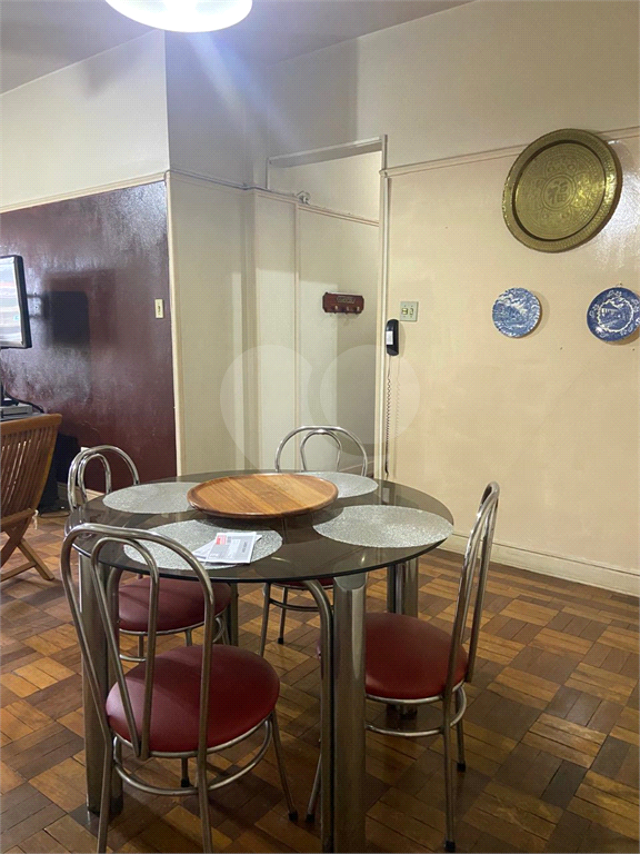 Apartamento à venda em Moema