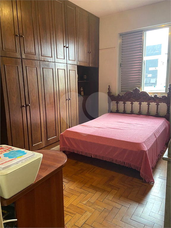 Apartamento à venda em Moema