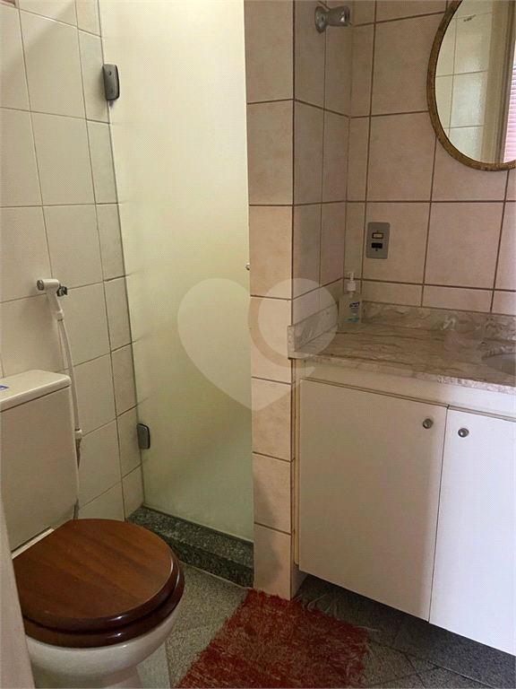 Apartamento à venda em Moema