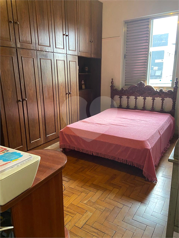 Apartamento à venda em Moema