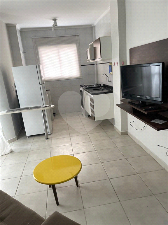 Apartamento para alugar com 1 quarto, 42m² - Foto 12