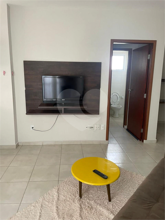 Apartamento para alugar com 1 quarto, 42m² - Foto 24