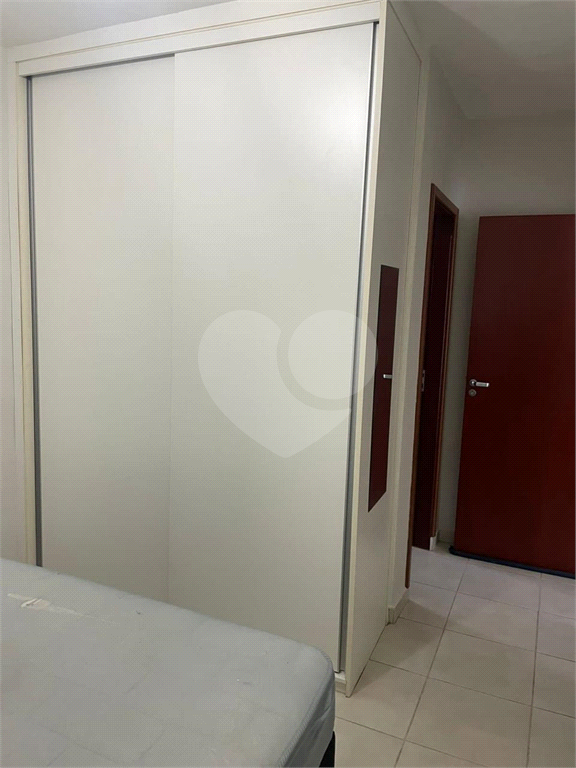 Apartamento para alugar com 1 quarto, 42m² - Foto 14