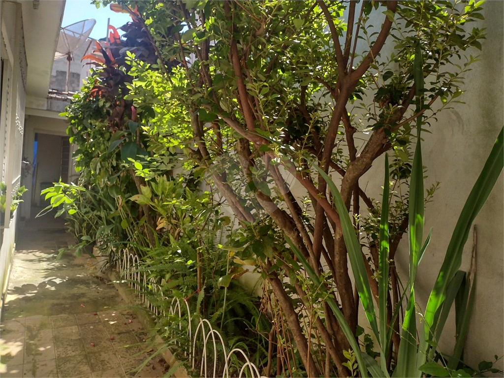 Casa com 2 dorm. à venda no Jardim Luiza 