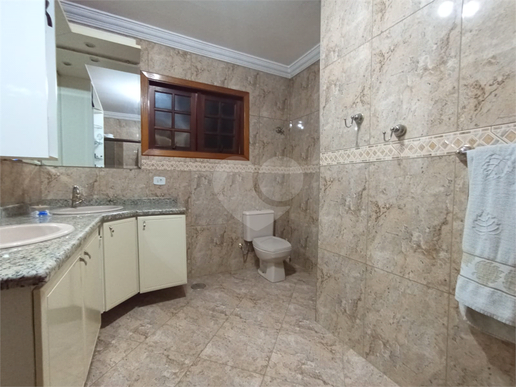 Casa em Condomínio Fechado –  Santana