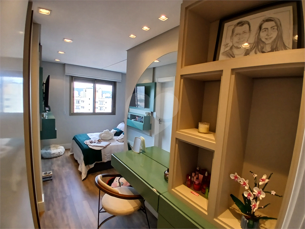 APARTAMENTO em SANTANA