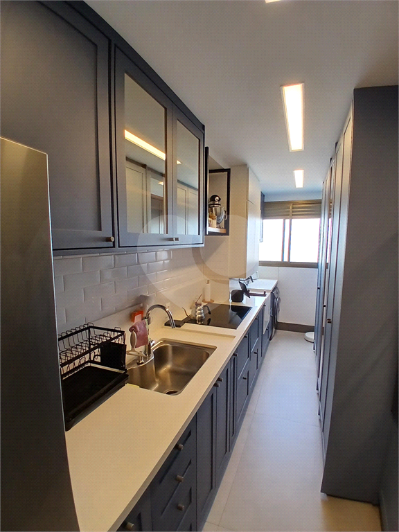 APARTAMENTO em SANTANA