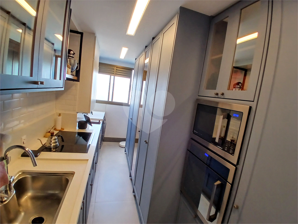 APARTAMENTO em SANTANA