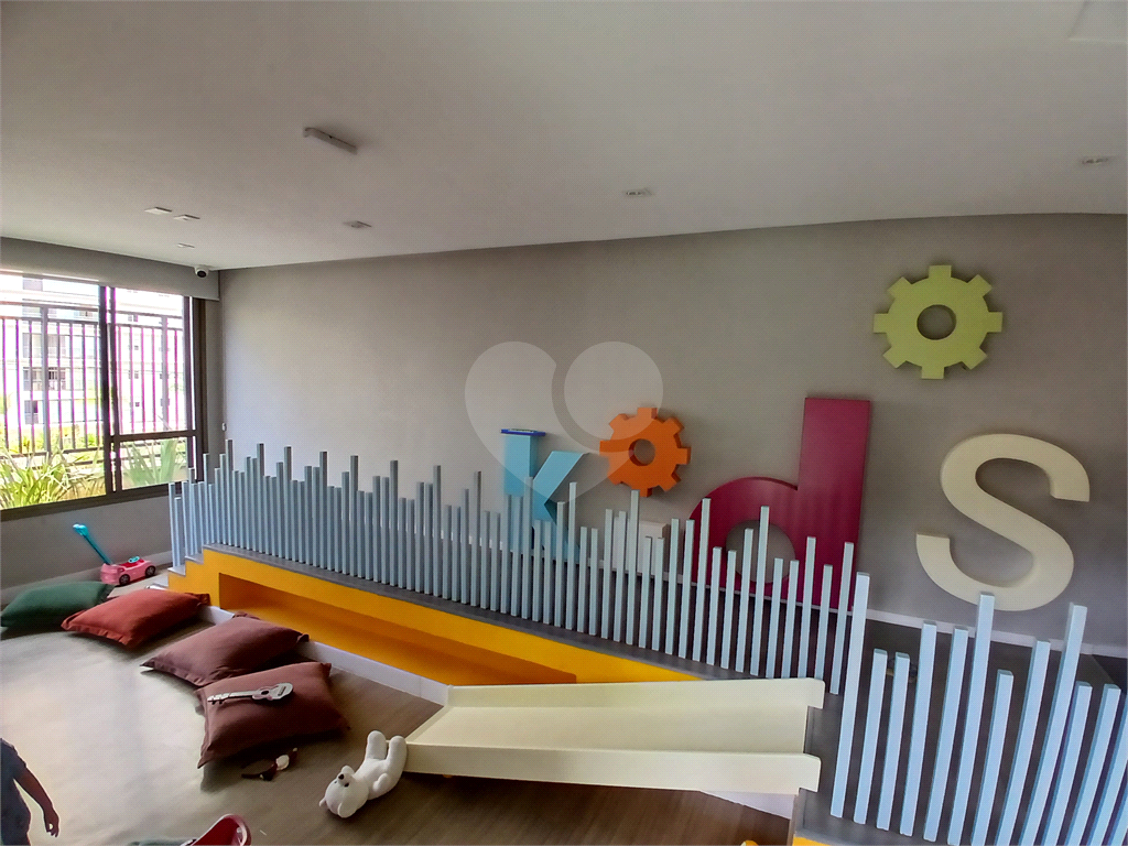 APARTAMENTO em SANTANA