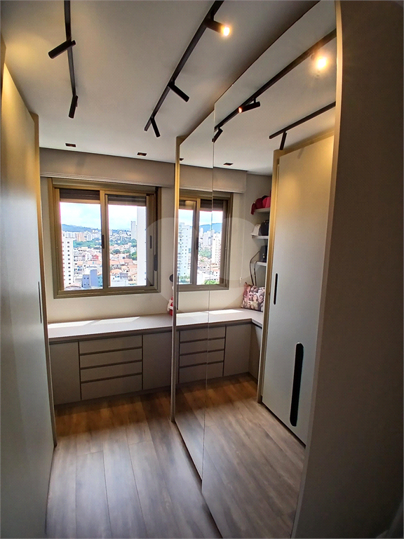APARTAMENTO em SANTANA