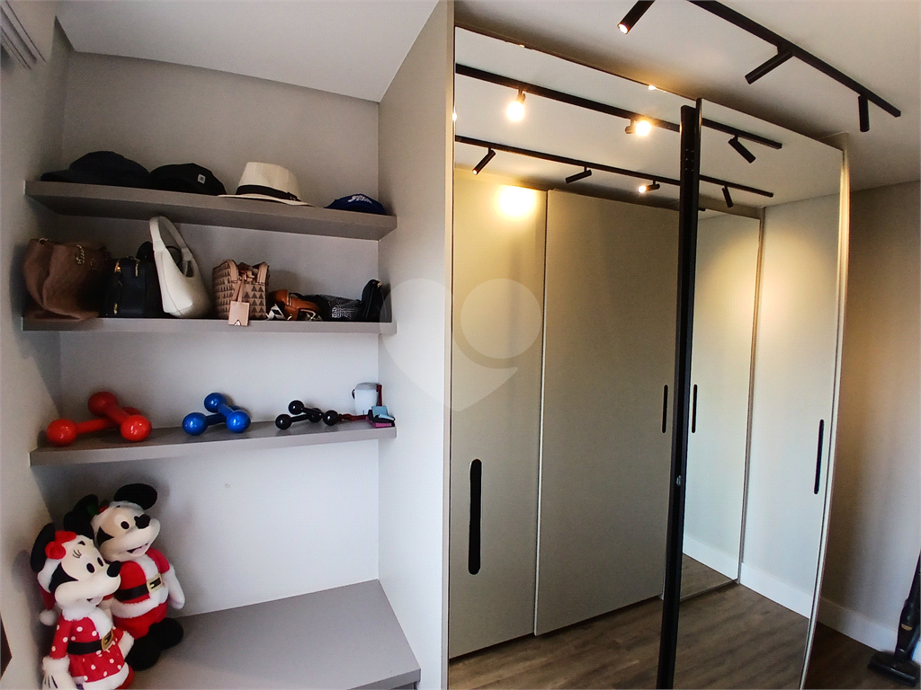 APARTAMENTO em SANTANA