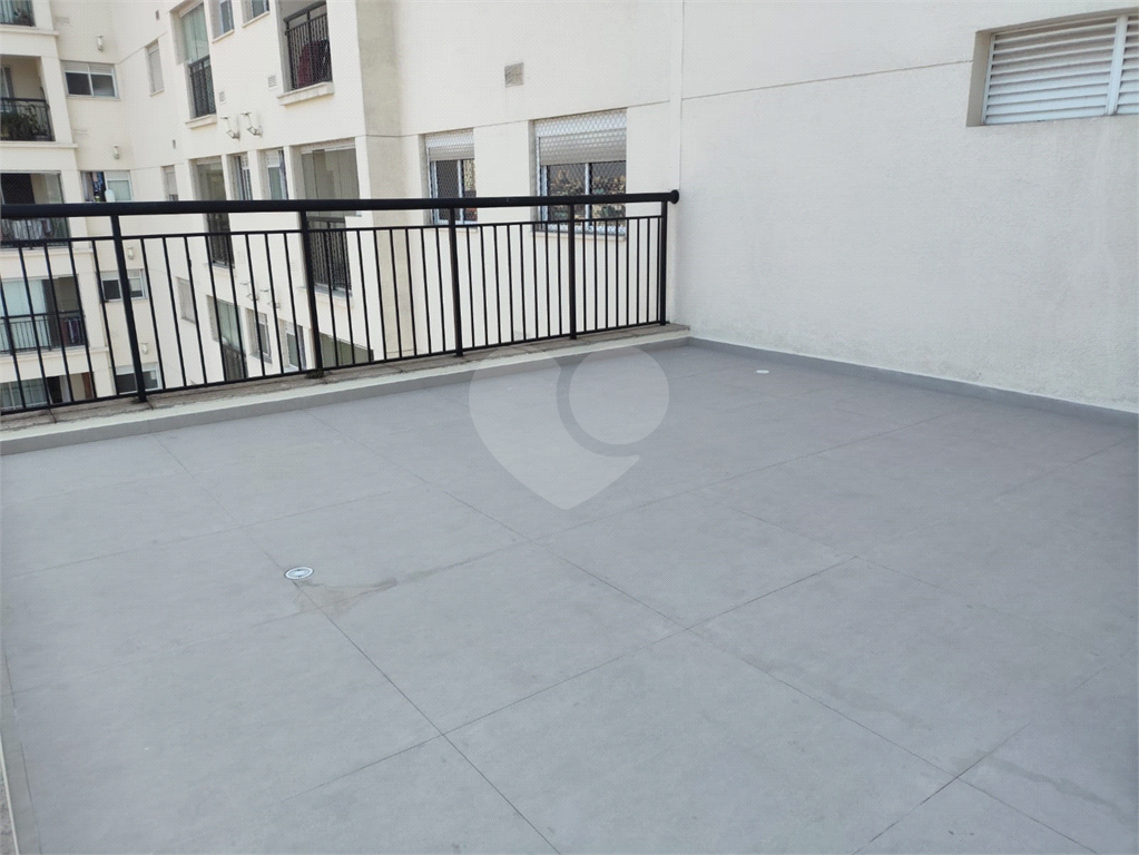 Linda Cobertura com Ofurô e Churrasqueira no Tremembé