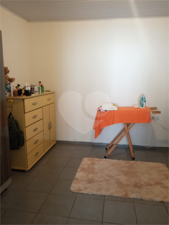 Casa à venda com 3 quartos, 180m² - Foto 3