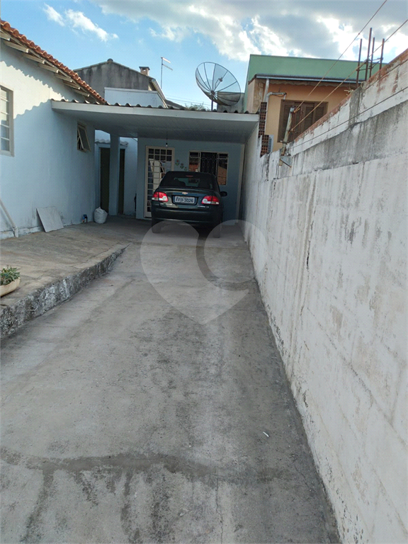 Casa à venda com 3 quartos, 180m² - Foto 8