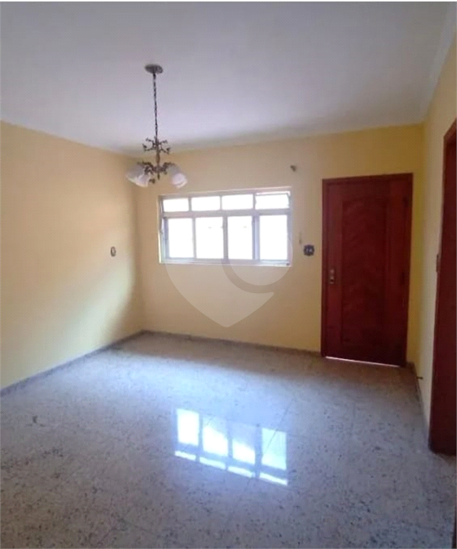 Casa à venda com 3 quartos, 210m² - Foto 23