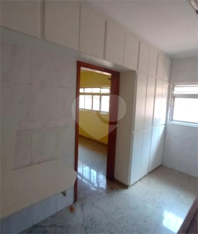 Casa à venda com 3 quartos, 210m² - Foto 20