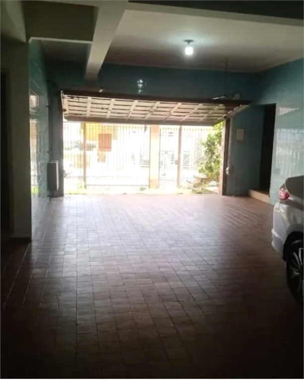 Casa à venda com 3 quartos, 210m² - Foto 37