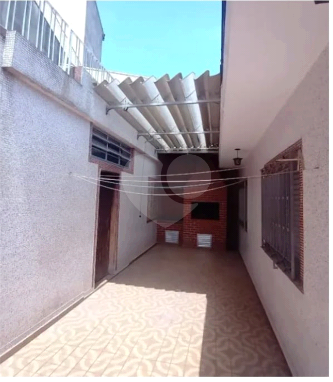 Casa à venda com 3 quartos, 210m² - Foto 12