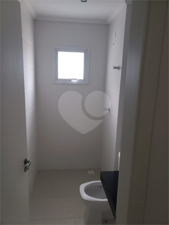 Apartamento Exclusivo na Praia das Toninhas – Conforto e Sofisticação a Poucos Passos do Mar!