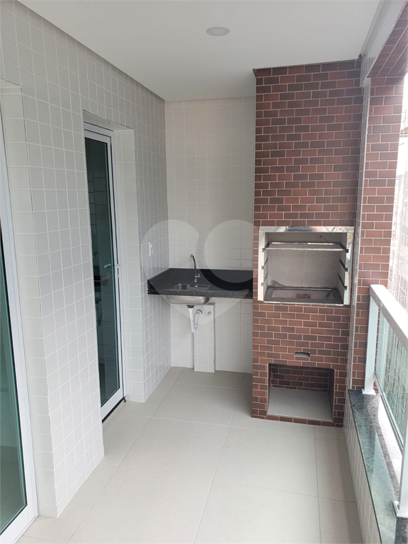 Apartamento Exclusivo na Praia das Toninhas – Conforto e Sofisticação a Poucos Passos do Mar!