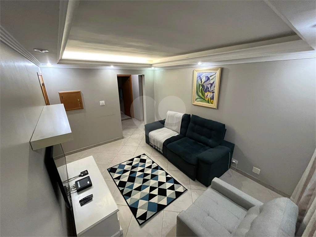 Apartamento à venda com 2 quartos, 65m² - Foto 3