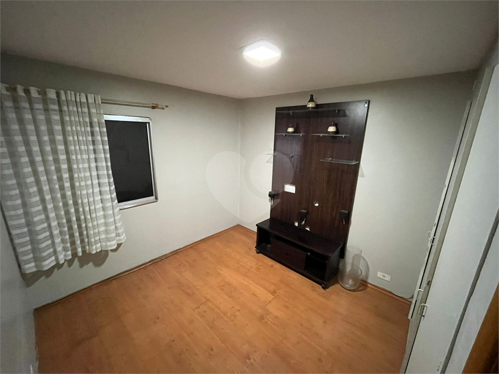 Apartamento à venda com 2 quartos, 65m² - Foto 10