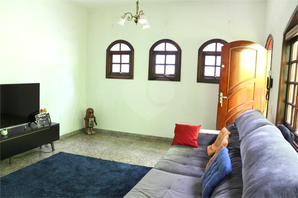 Casa com 2 Quartos e 2 banheiros Venda  e Locação 120 m²  -Vila Guedes -SP