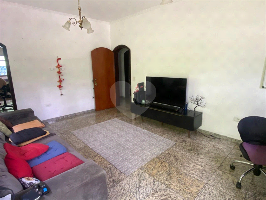Casa com 2 Quartos e 2 banheiros Venda  e Locação 120 m²  -Vila Guedes -SP