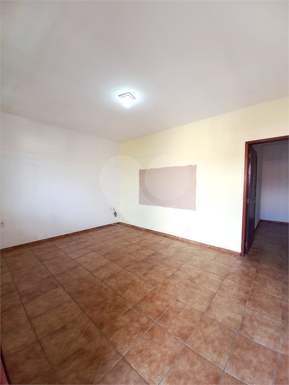 Casa à venda com 3 quartos, 134m² - Foto 12