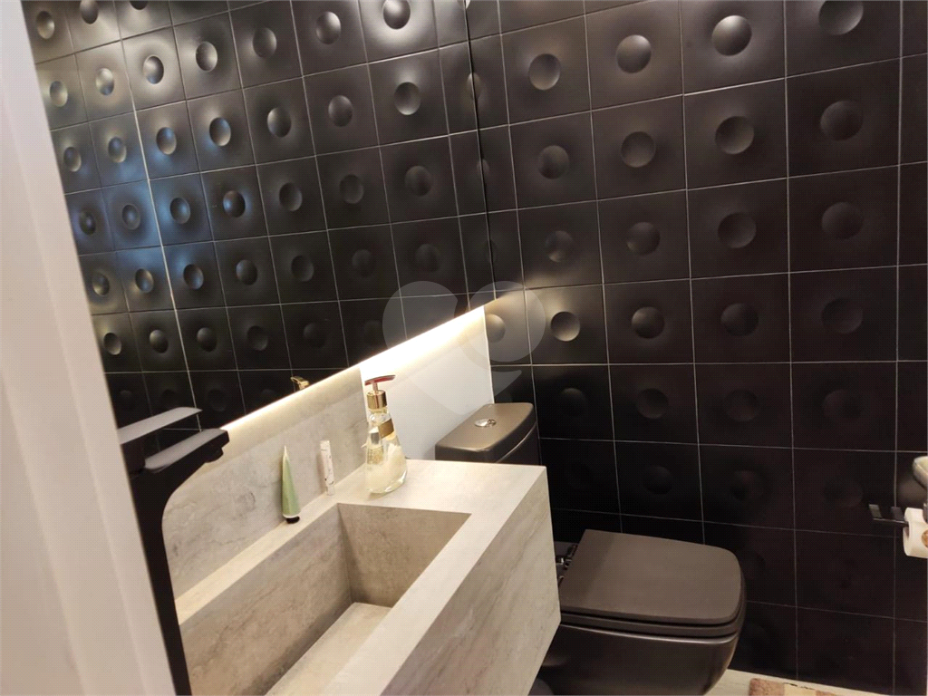 APARTAMENTO em HIGIENÓPOLIS