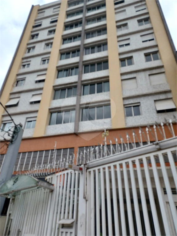 Apartamento 87 m² – Alto de Santana -3 dormitórios (sendo 1 suíte) - 2 banheiros Sala ampla para 2 ambientes Cozinha com armários planejados Lavanderia com armários
1 vaga fixa de garagem